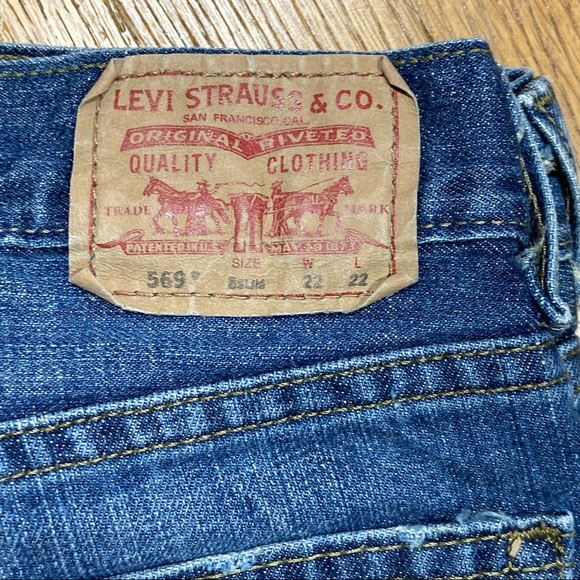 Levi’s 569 W22 L22 - Picture 2 of 4